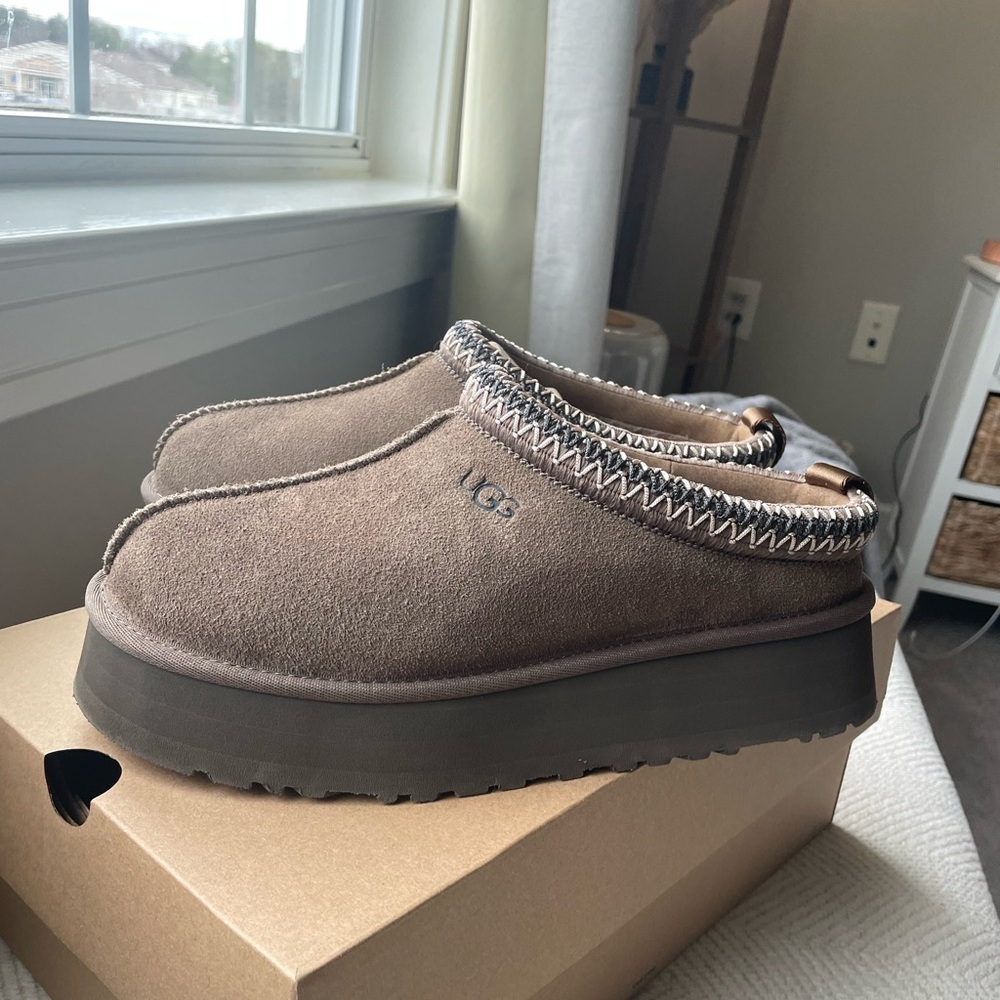 UGG Tazz Womens Platform Slipper - Hickory